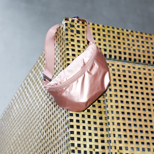 Metallic Matt Silver Rose Gold Weekender Bag | Gold Tote Bags Online | LOQI WE.SI.GO